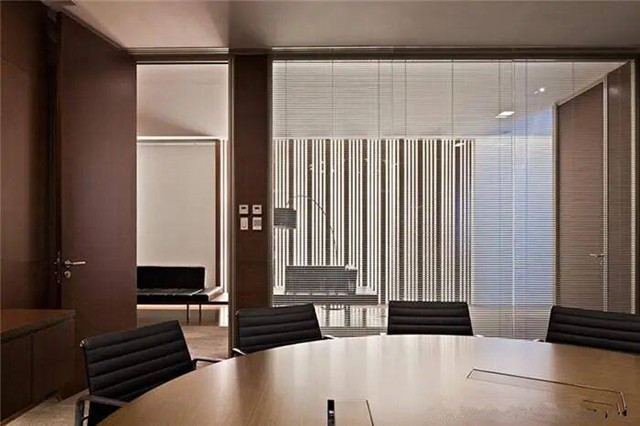 辦公室裝修設計過程墻體開裂原因及修復方法